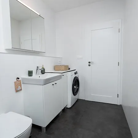 Mb With Parking Apartment Kosice